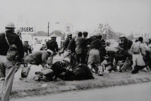hampton-photographs-selma-attack2-20071115
